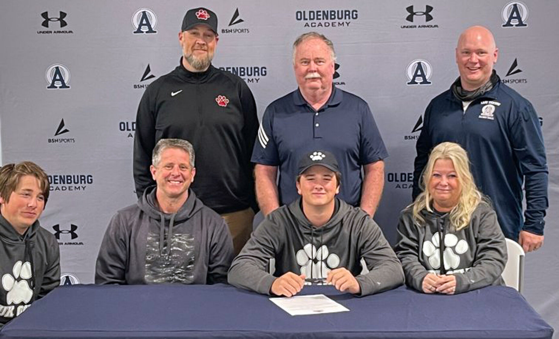 Wagner signs